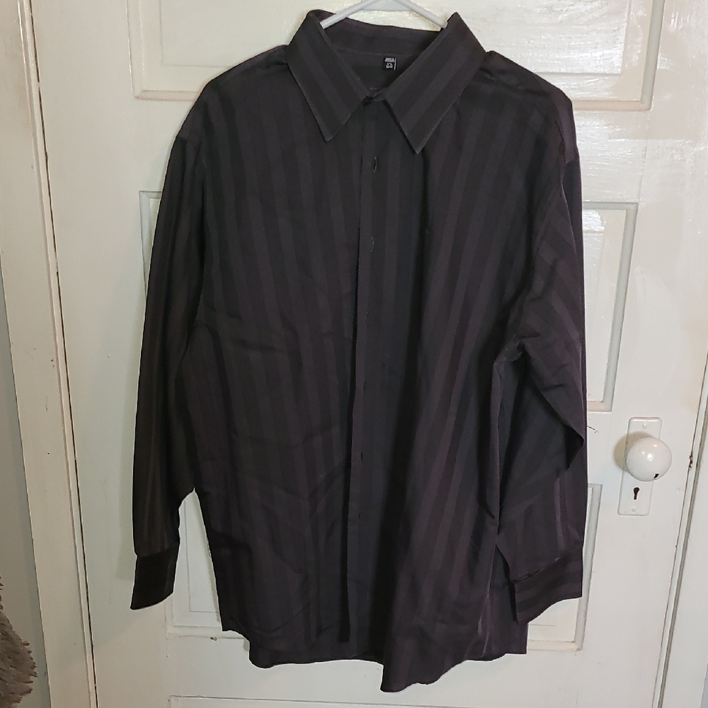 Geoffrey Beene Dark Striped Dress Shirt